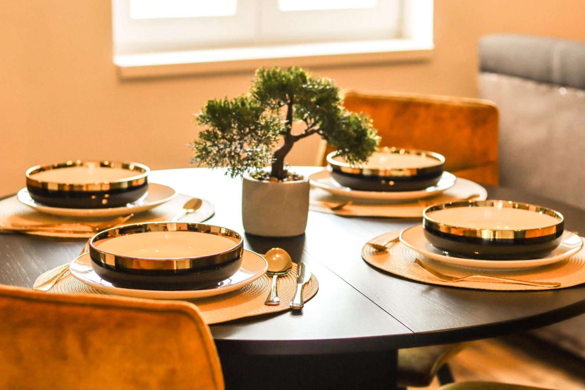 Golden Elio Apartment *
