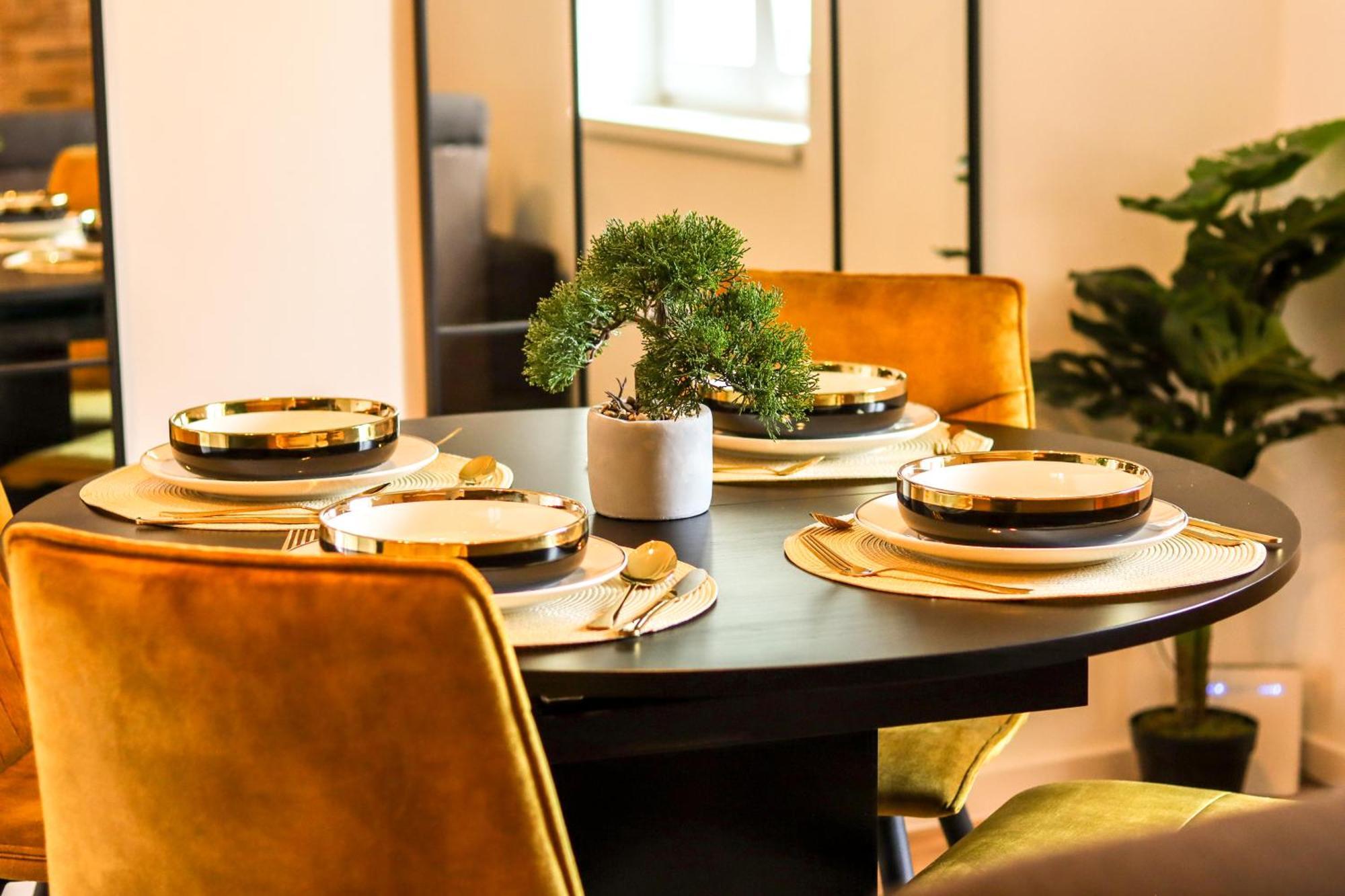 Golden Elio Apartment