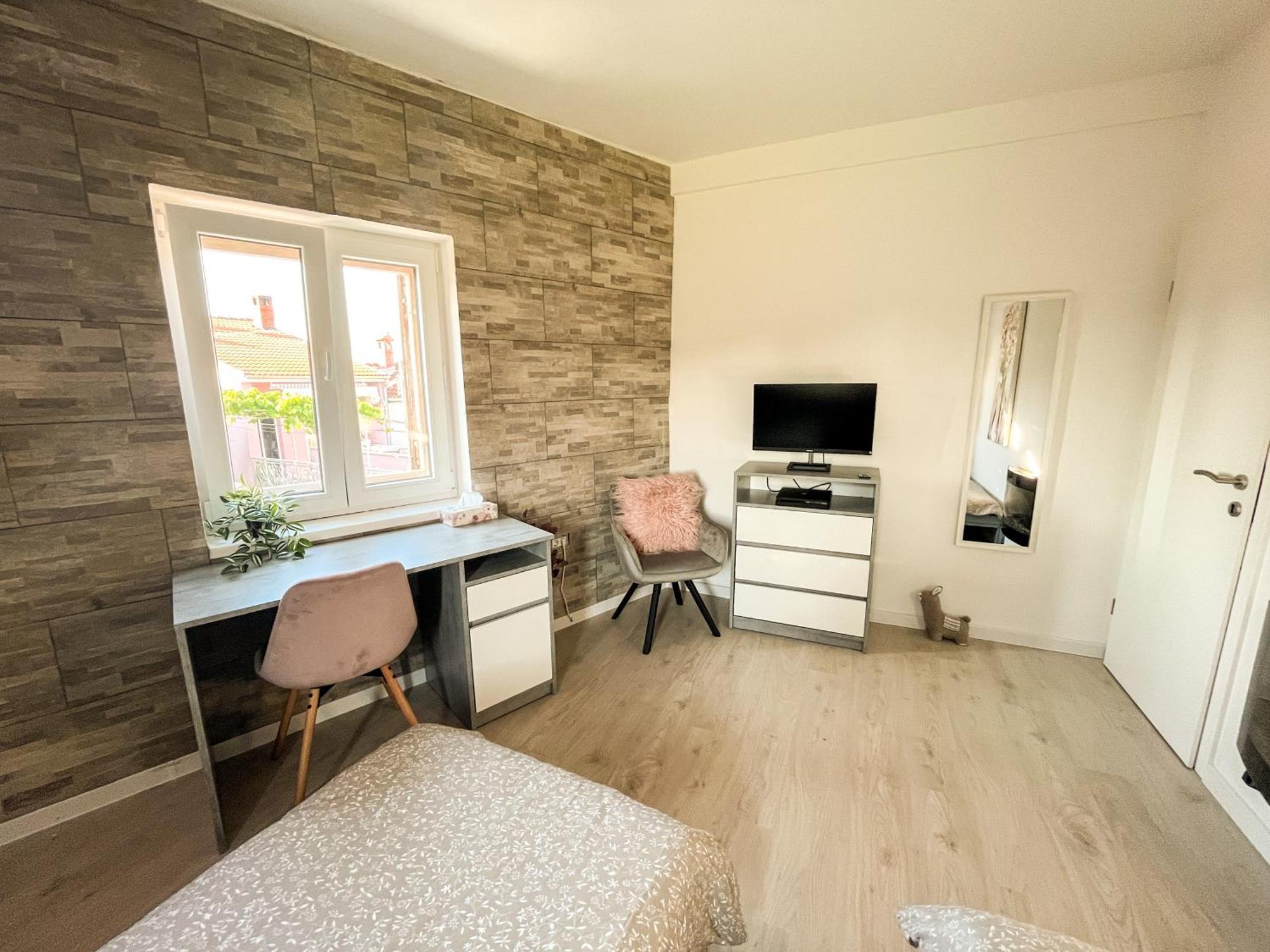 Golden Elio Apartment *
